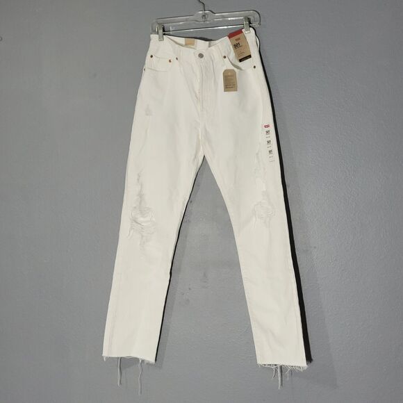 Levi's Denim - Levi's 501 size 28 NWT